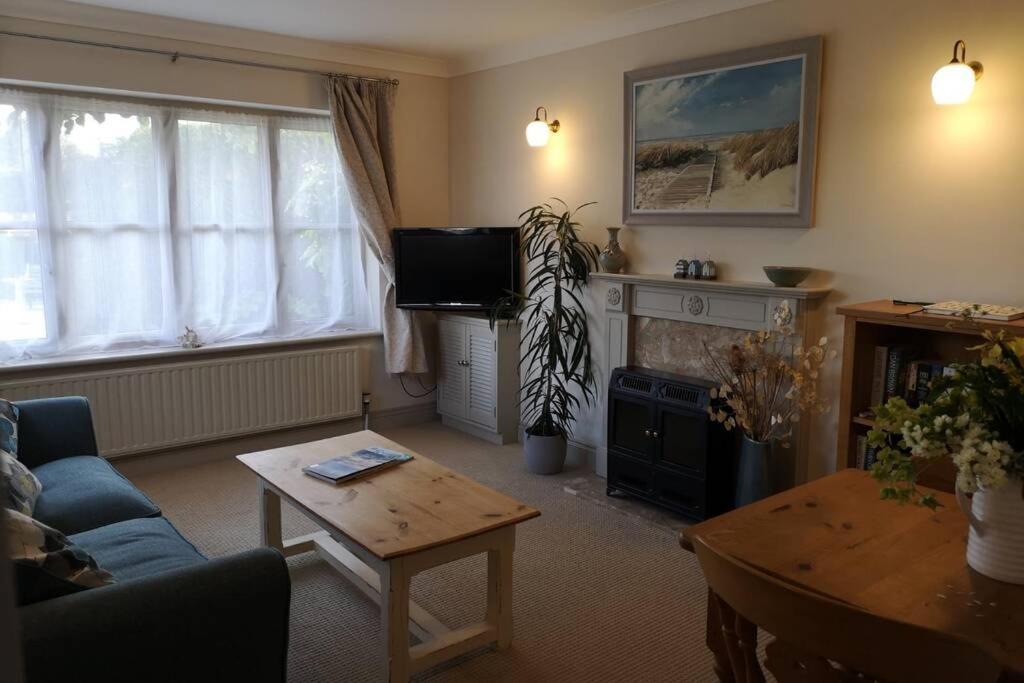 Blakeney Norfolk Bramble Lodge ***Self Catering*** Exterior foto